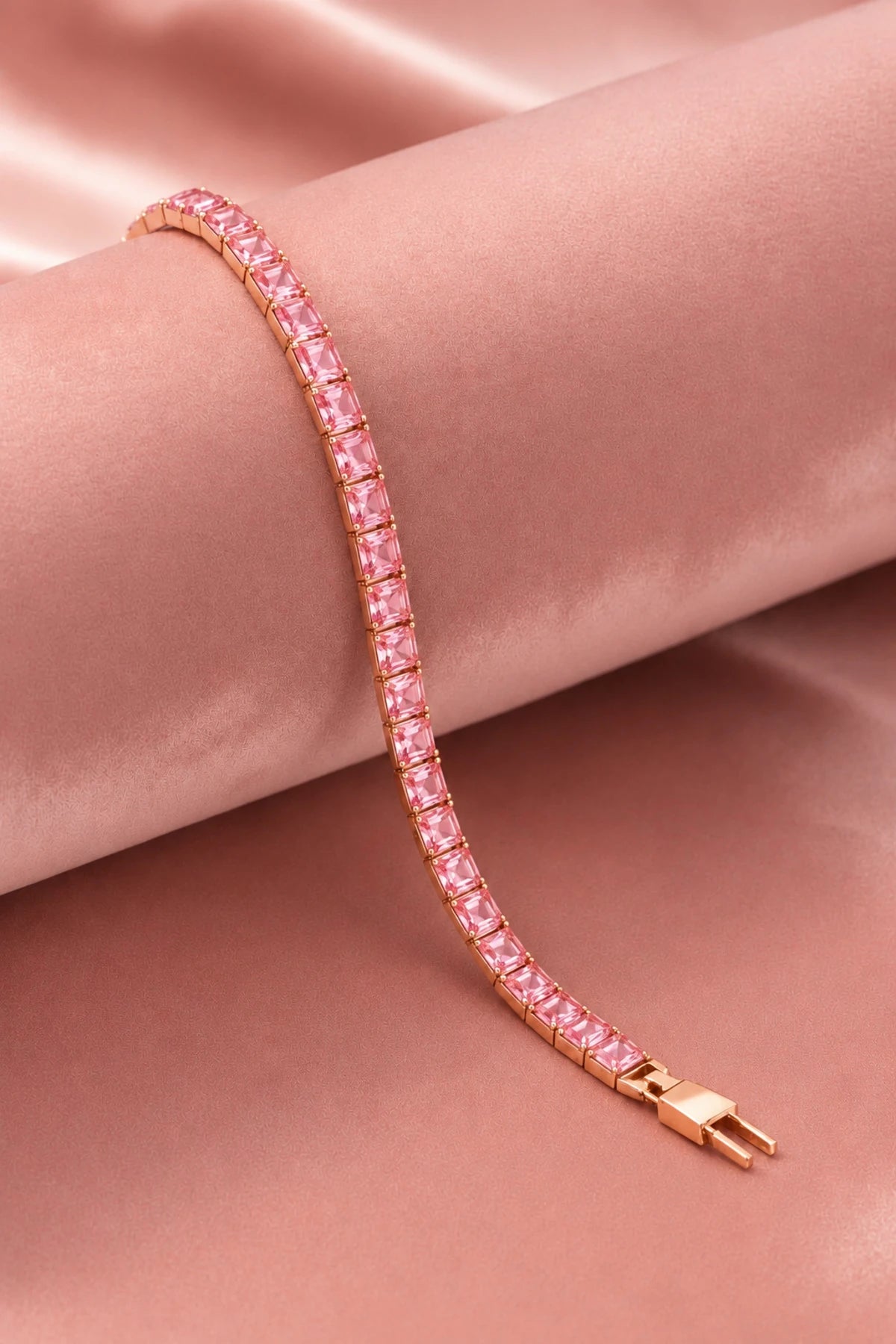 Pembe Taşlı Altın Kaplama Kare Kesim Su Yolu 316 L Çelik Bileklik
