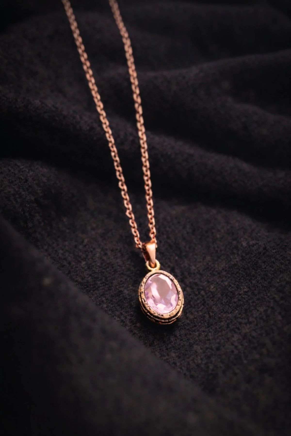 Kadın Bakır Kolye Doğal Açık Pembe Taşlı Minimal Model Kolye