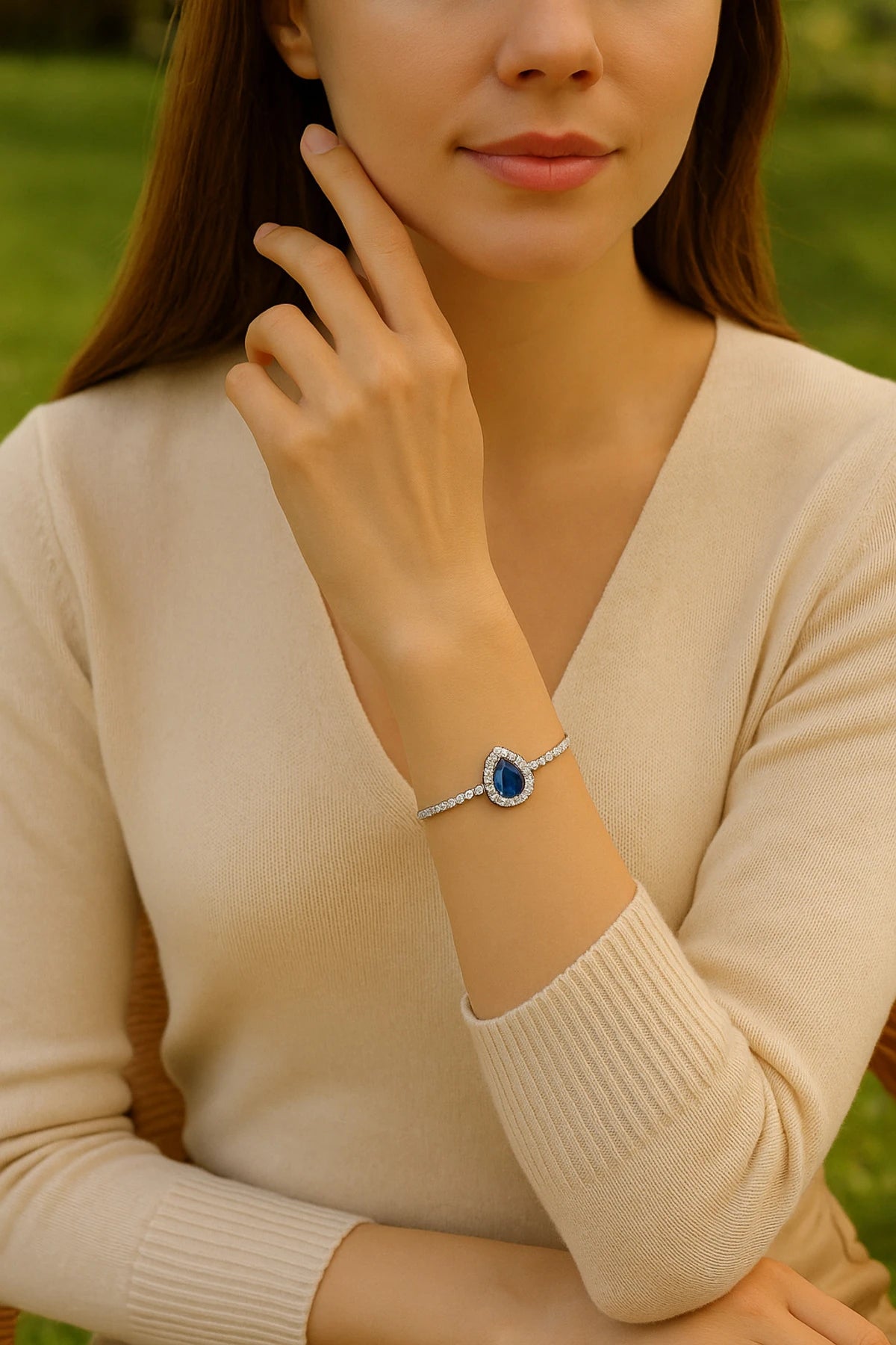 Kadın Safir Taşlı Zirkon Süslemeli Damla Model 316 L Çelik Bileklik