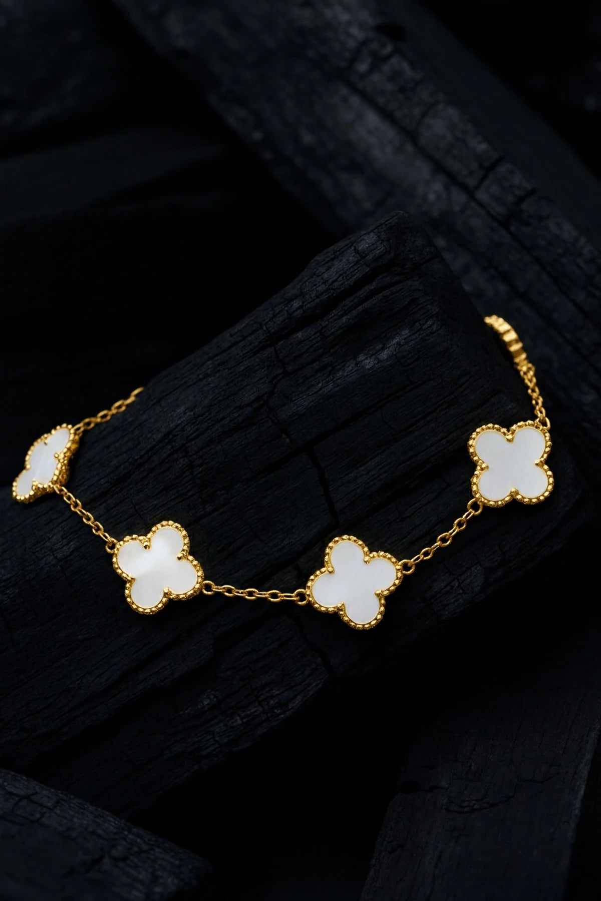 Altın Kaplama Taşlı Royal Pearl Petal Model Erkek Çelik Bileklik