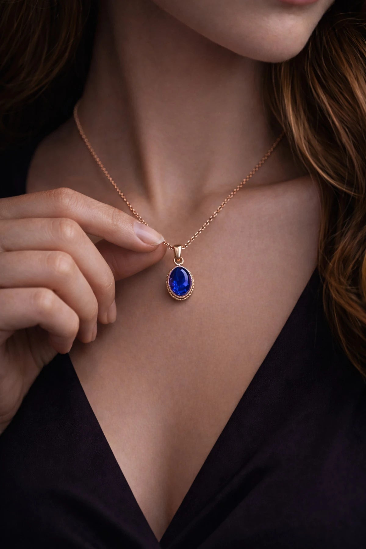 Kadın Bakır Kolye Doğal Koyu Mavi Safir Taşlı Minimal Model Kolye