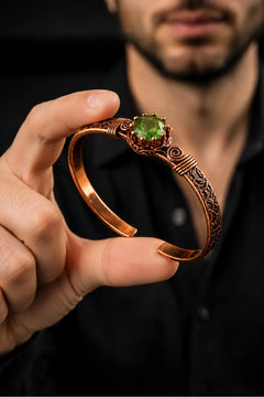 %100 Saf Bakır Yeşil Zirkon Taşlı Kadın Bileklik El Yapımı Ayarlanabilir Otantik Premium Tasarım;