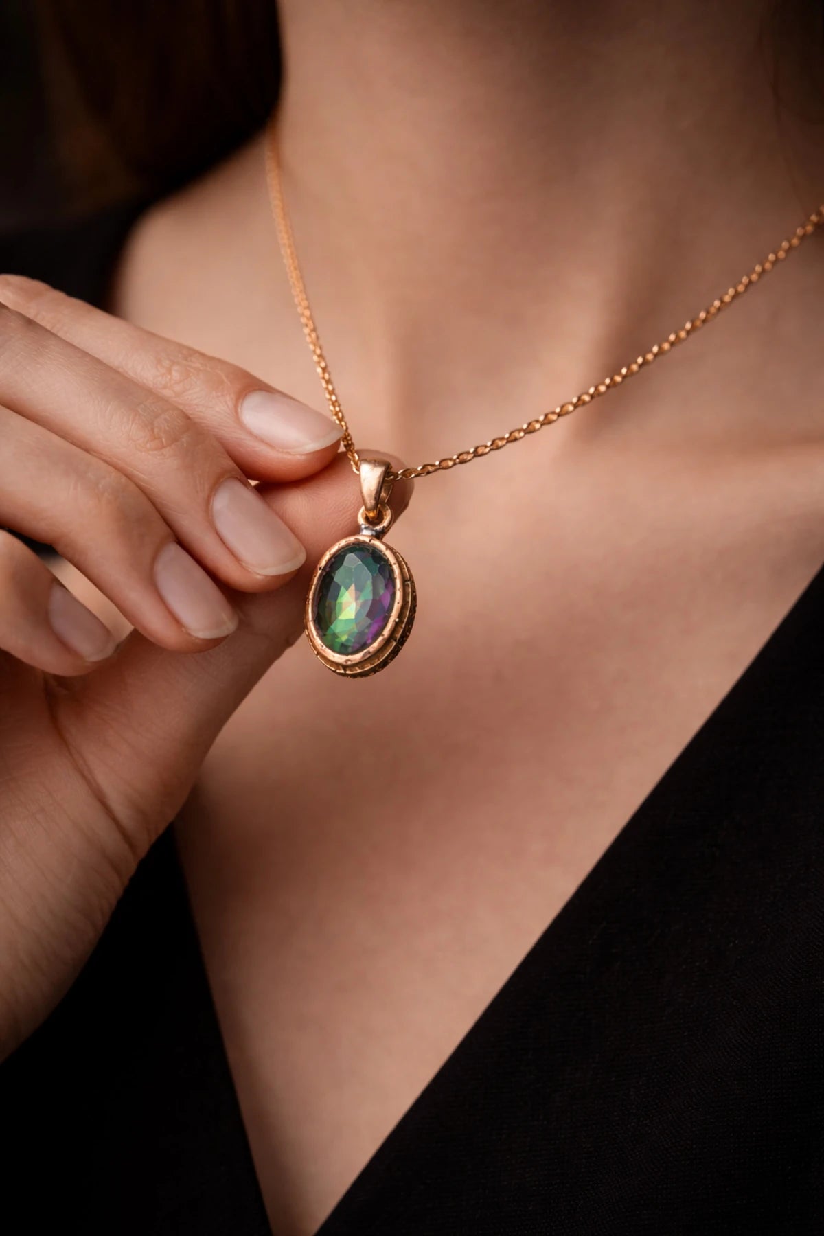 Kadın Bakır Kolye Doğal Mistik Topaz Taşlı Minimal Model Kolye
