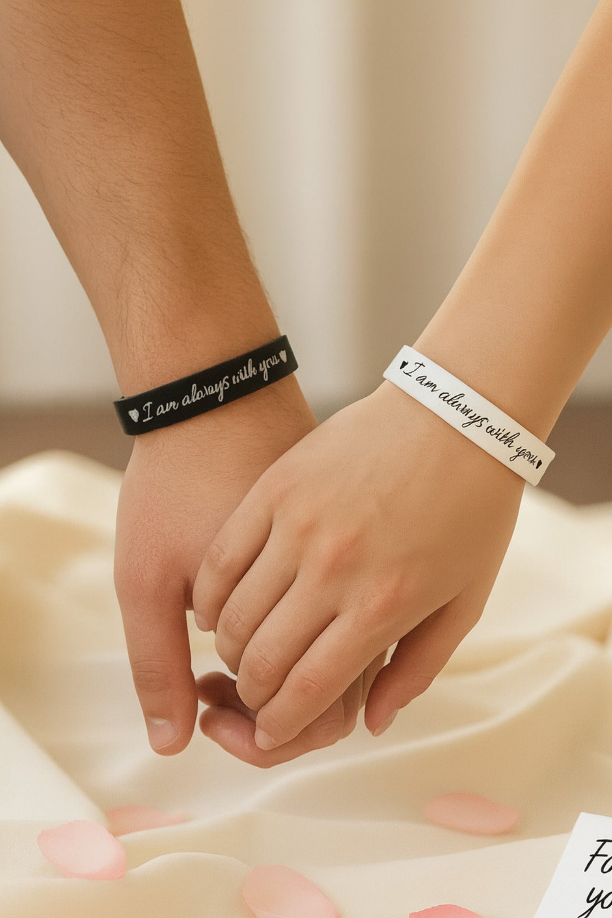 “I Am Always With You” Kalpli Kadın Erkek Çift Silikon Bileklik – Sevgiliye Anlamlı Hediye