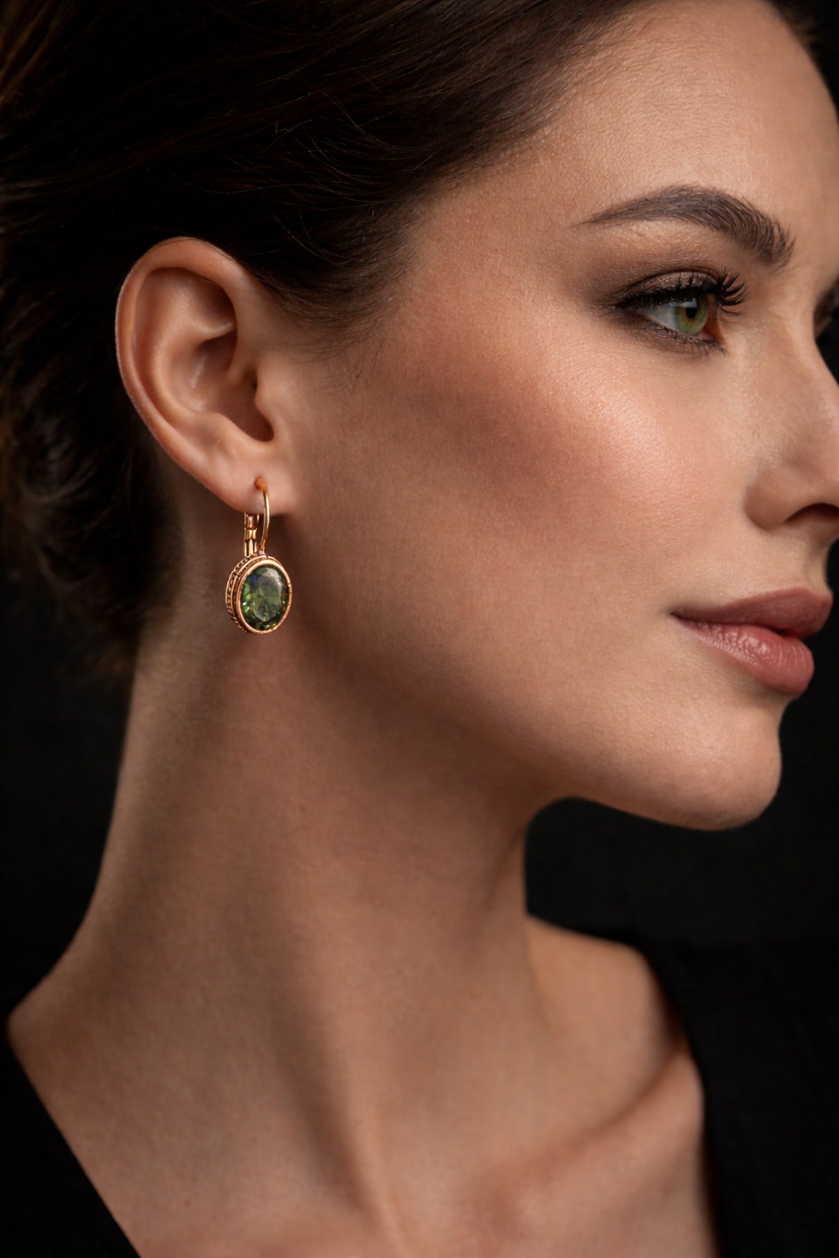 Kadın Renk Değiştiren Doğal Zultanit Oval Model Taşlı Bakır Küpe