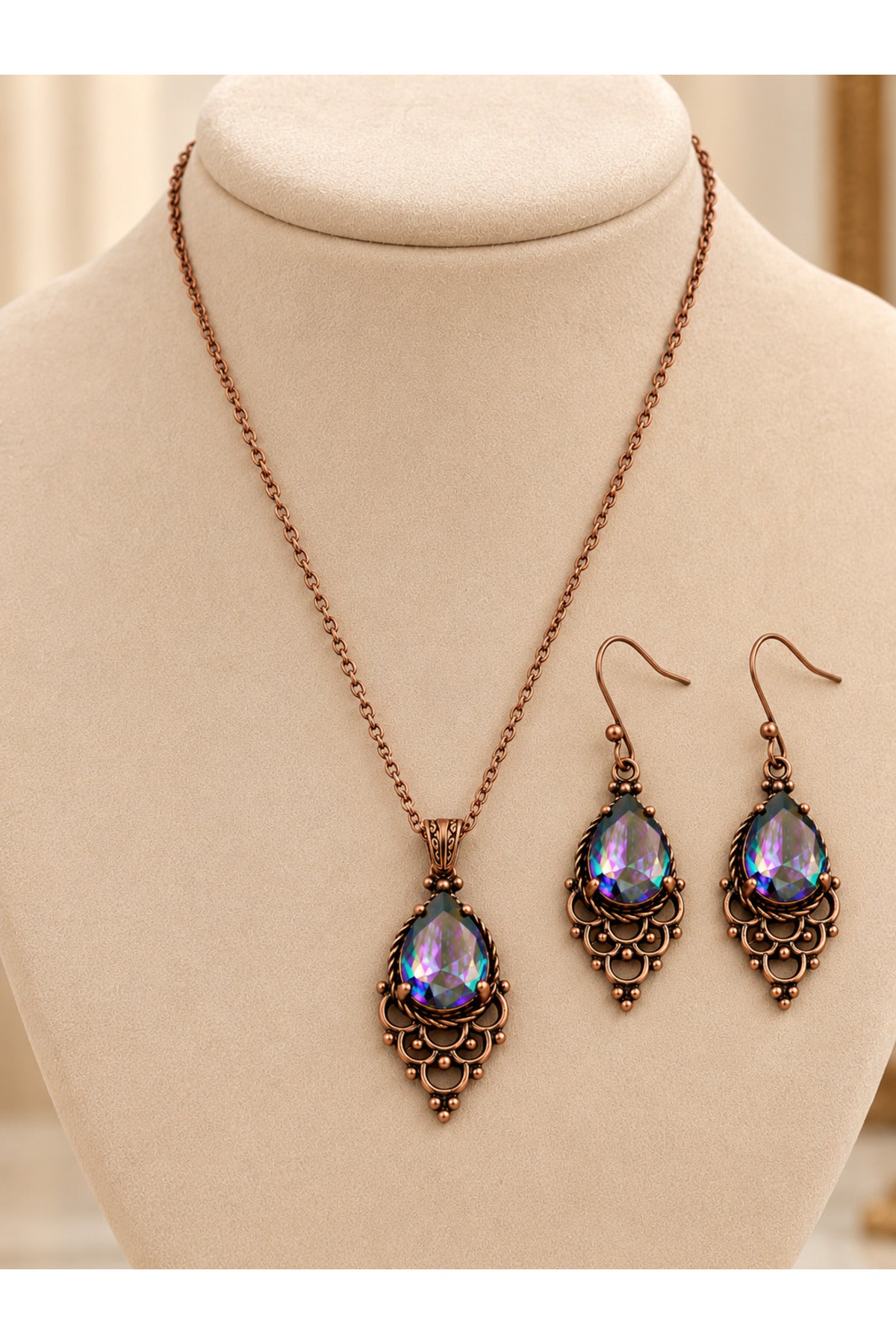 Kadın Mistik Topaz Taşlı Kolye ve Küpe Seti Otantik Vintage Tasarım Şık Takı Seti