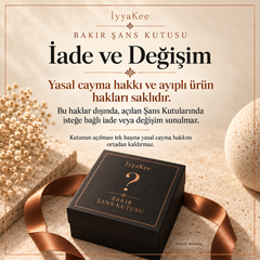 Bakır Şans Kutusu iade ve değişim bilgisi. Yasal cayma hakkı ve ayıplı ürün hakları saklıdır; bu haklar dışında açılan kutularda isteğe bağlı iade veya değişim sunulmaz. Kutunun açılması tek başına yasal cayma hakkını kaldırmaz.